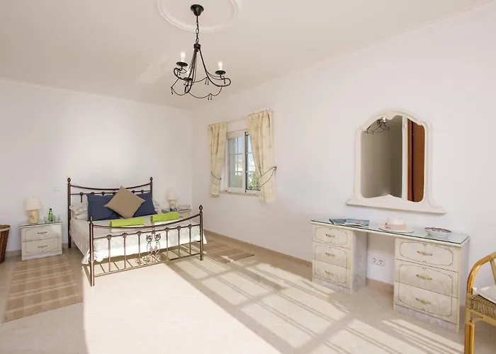 别墅 Concorde By *